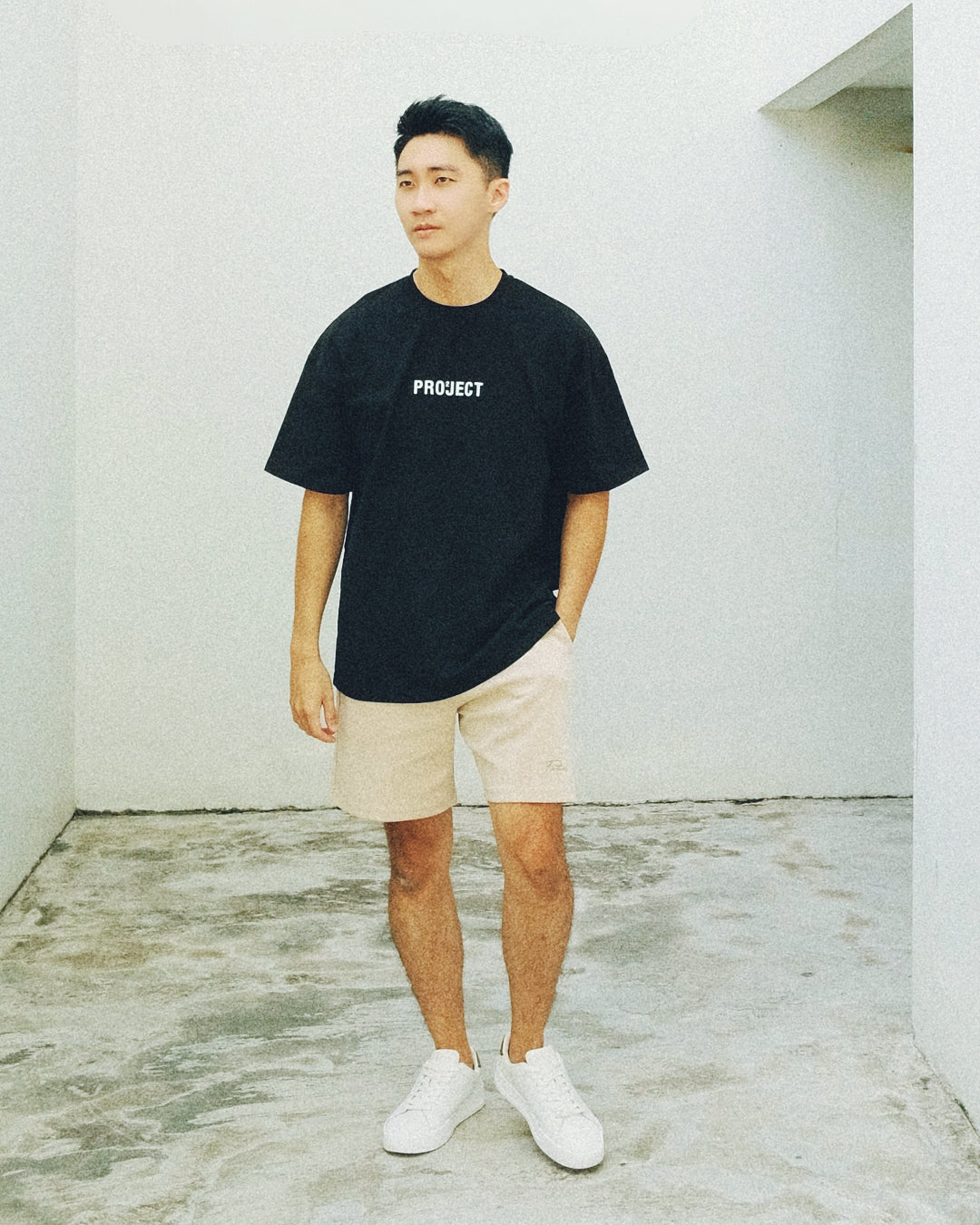BREATHE Oversized Tee — Black