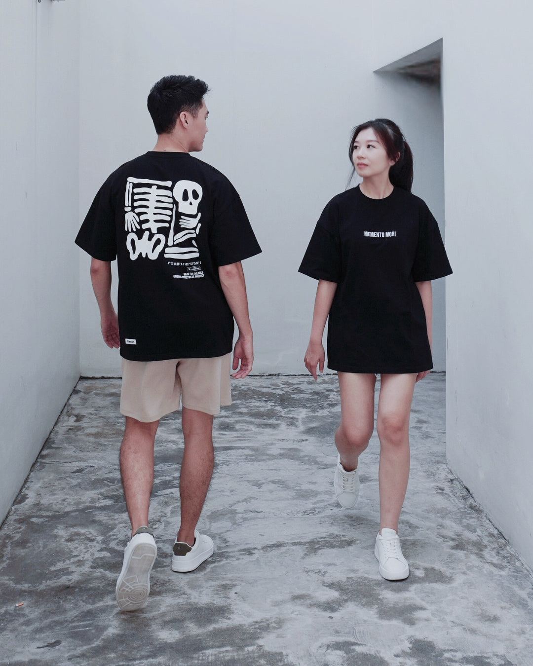 MEMENTO MORI Oversized Tee — Black
