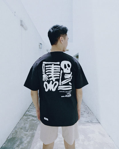 MEMENTO MORI Oversized Tee — Black